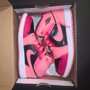 USED HOT PINK BLACK WHITE LIGHT PINK JORDANS ONES SIZE 1.5 PRESCHOOL